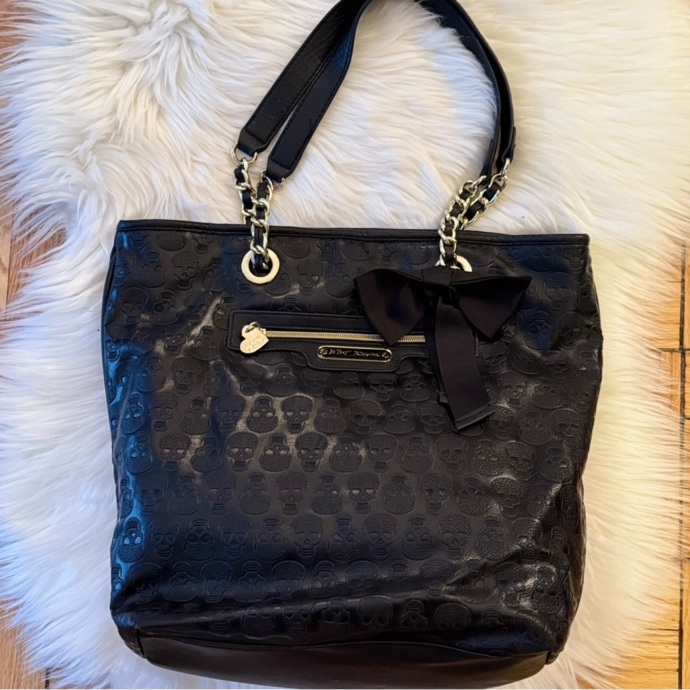 Betsey Johnson Black Tote with Skull Pattern and Bow